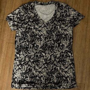 Under Armour Loose Fit Velocity Marble V-Neck Top